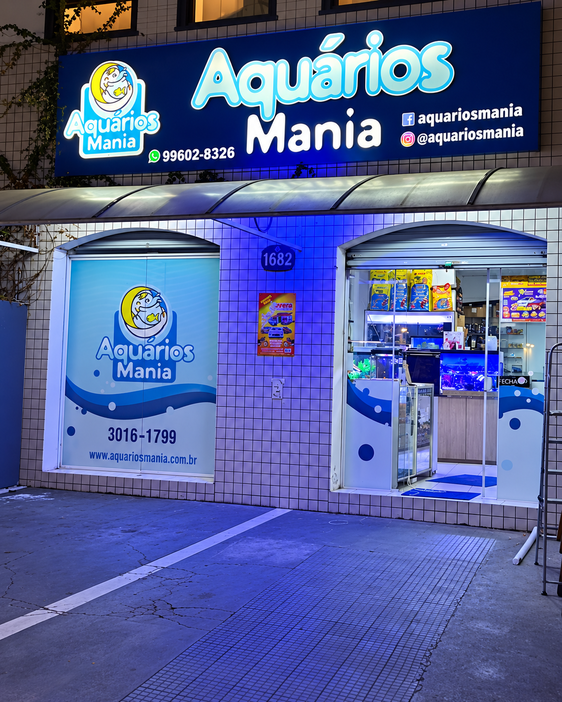 Fachada da loja Aquários Mania em Curitiba